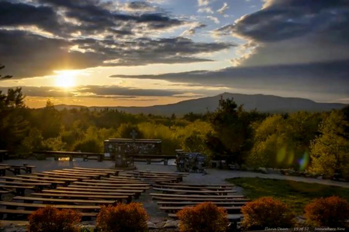 2020_town_report_fc_2_moment